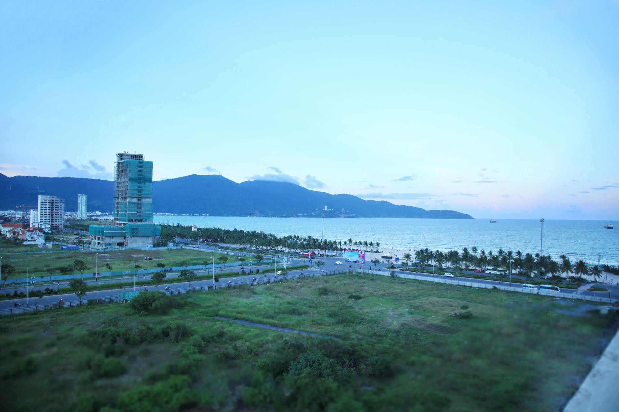 House Land Hotel 2 Danang Exteriér fotografie